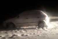 نجات دو شهروند گرفتار از دل تاریکی در برف و یخبندان
